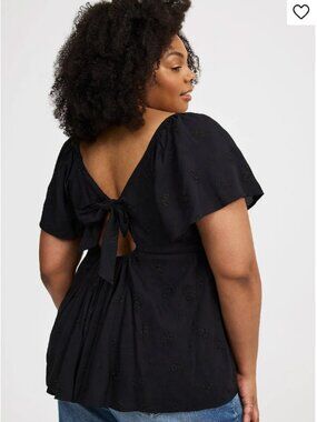 torrid Peplum Black Eyelet Flutter-Sleeve Tie-Front + Tie-Back Tunic, Size 3